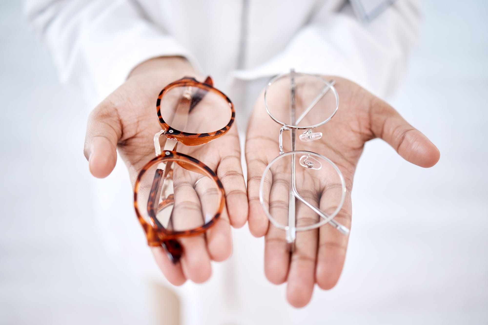 NeuroLens vs. NeuroVisual Medicine