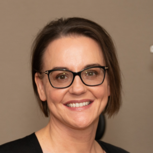 Dr. Laura Evans